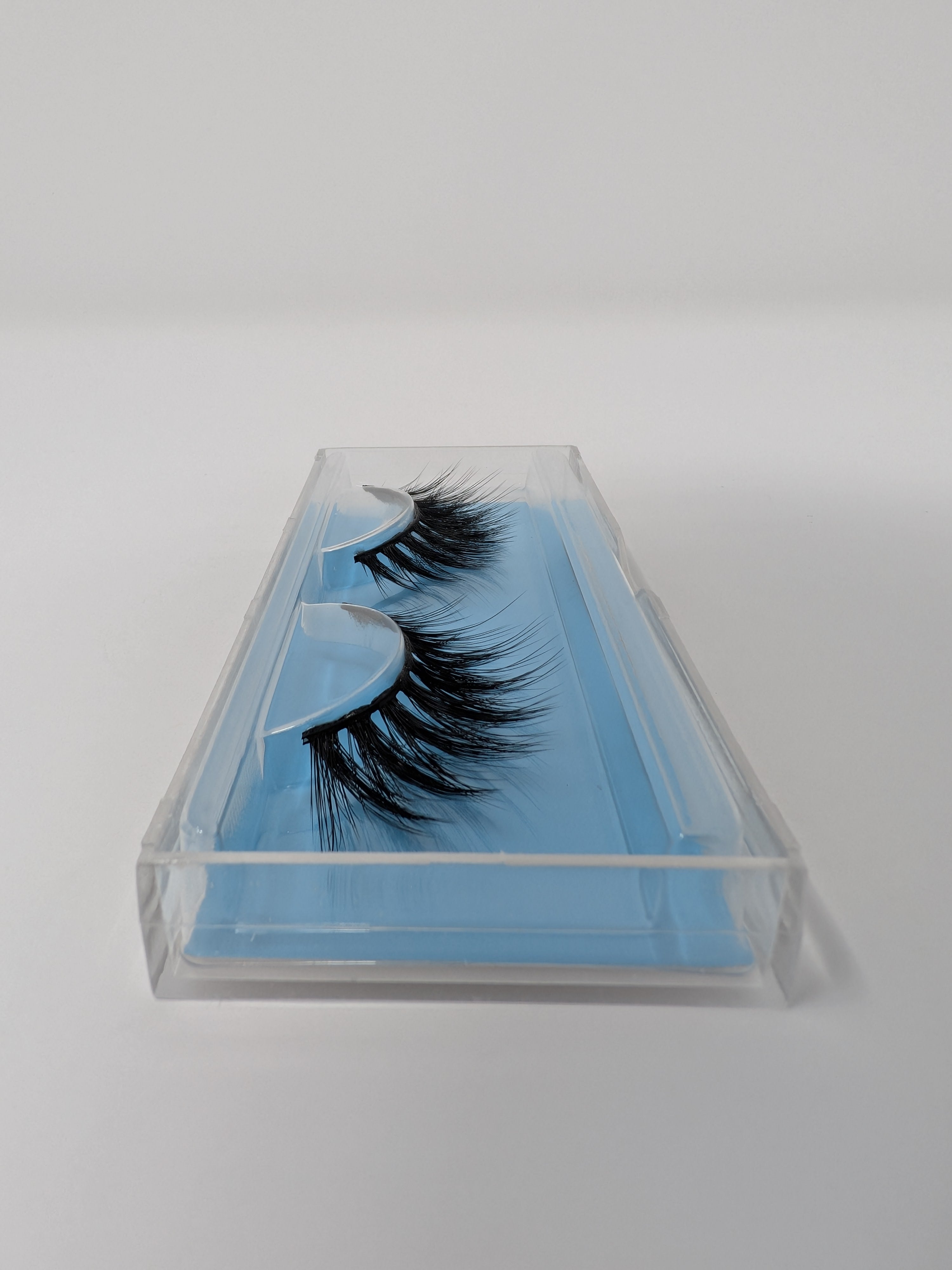 Awakiin Premium 4D Cashmere Lashes Bad